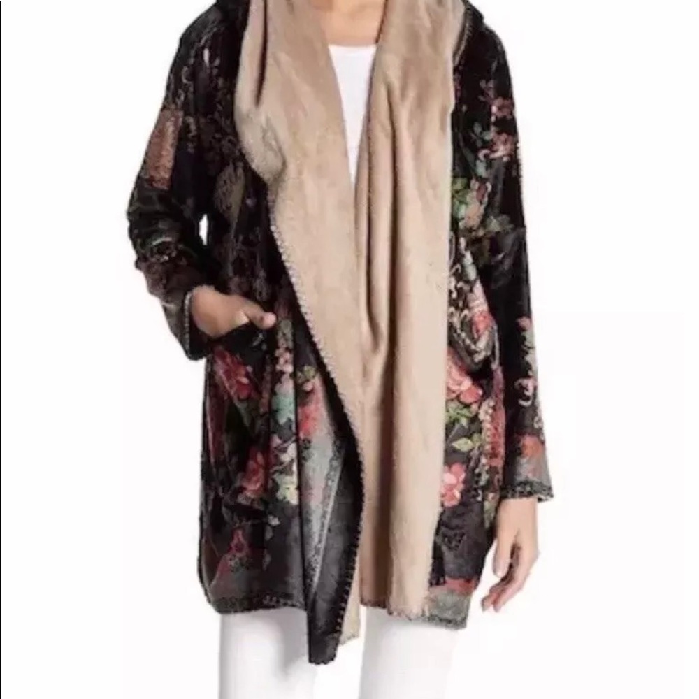 **New** Johnny Was Beautiful Sherpa Jacket Medium.